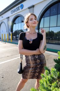 HIKR-253 สาวฝรั่งขายงานหนุ่มญี่ปุ่นเย็ดสดแตกจริง